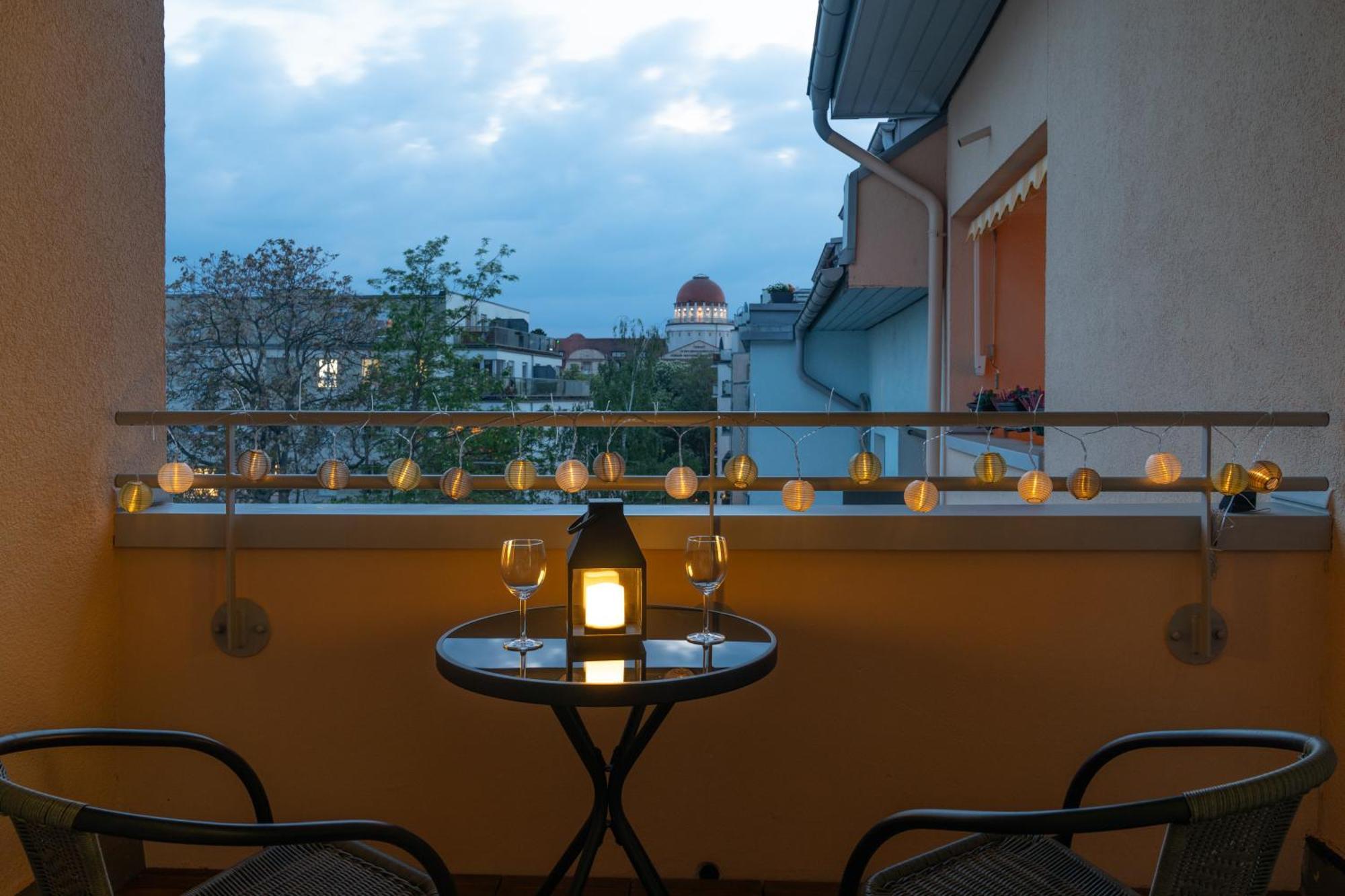 Home Shanti - Studio, Suedvorstadt, Balkon, Tv Leipzig Buitenkant foto