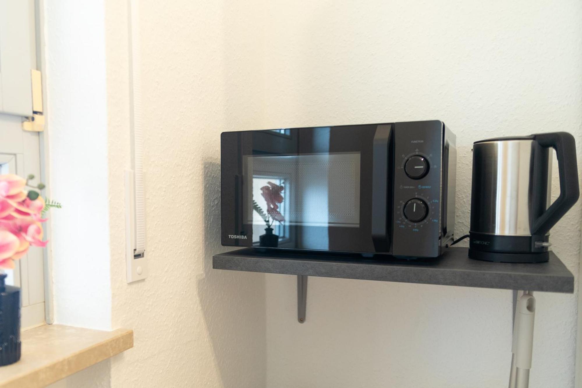 Home Shanti - Studio, Suedvorstadt, Balkon, Tv Leipzig Buitenkant foto